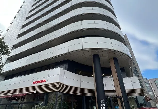 Штаб-квартира Honda в Минато, Токио, Япония.