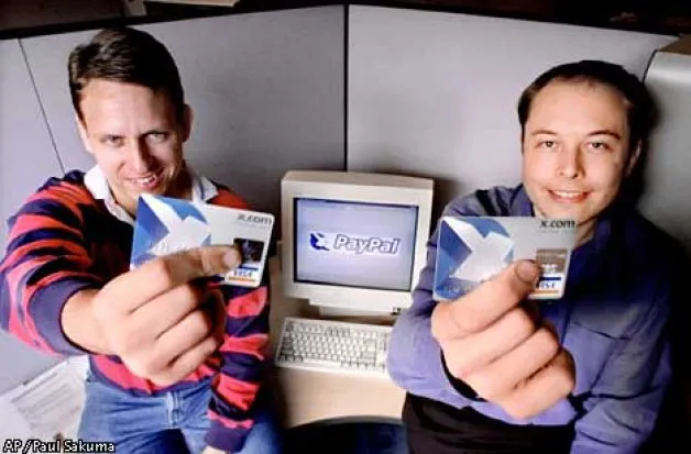 Питер Тиль и основатель PayPal Илон Маск, 2000 г.